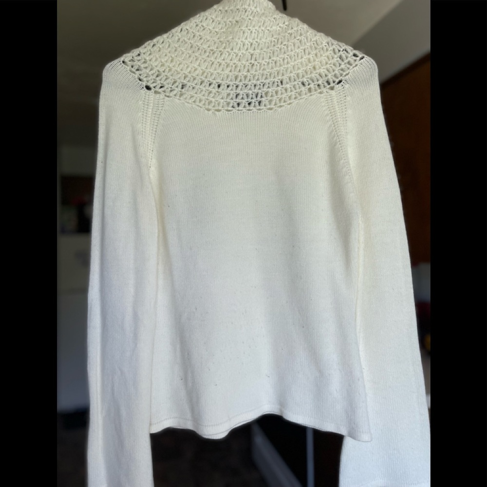 Winter Pretty Ivory Long Sleeve Wrap Knit Sweater Top Sz Large.